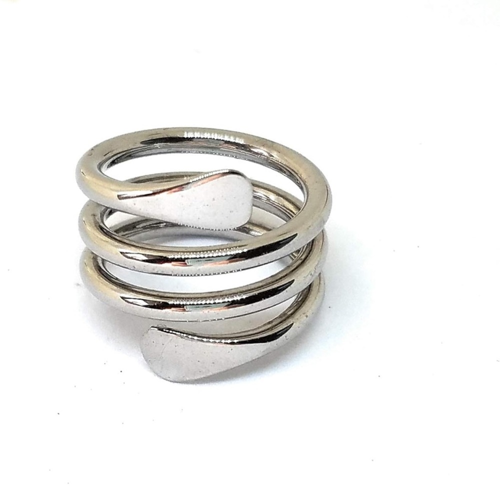 Lia Sophia "On A Roll" Silver Tone Spiral Wrap Ring, Size 8.5 Statement Band